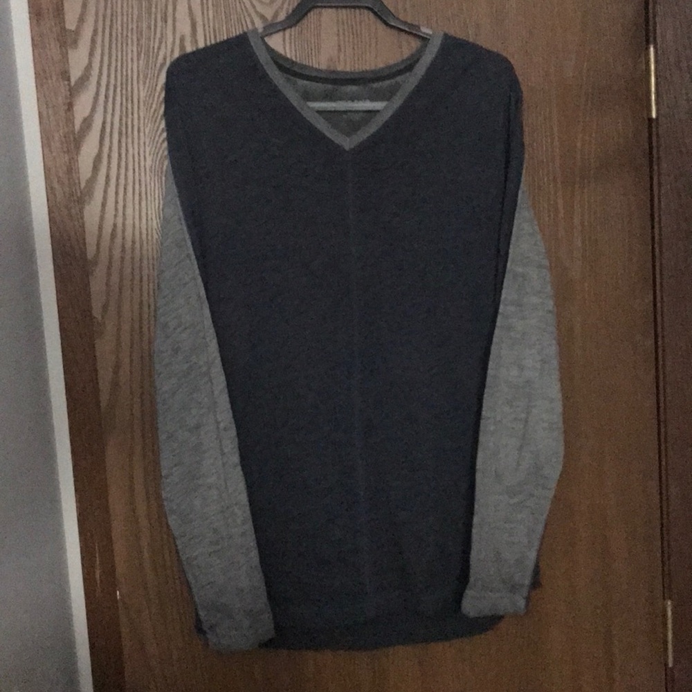 DKNY long sleeve shirt